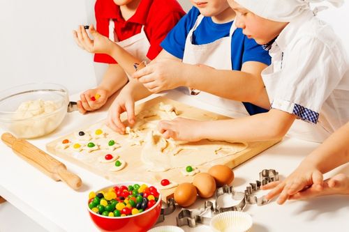 Summer Just Got Sweeter: Kid Classes at Candy Town USA!