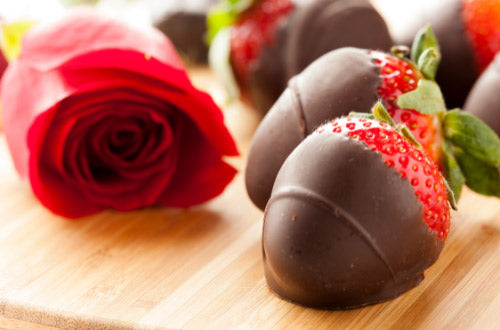 PRE-ORDER Chocolate-Dipped Strawberries for Valentine's Day!